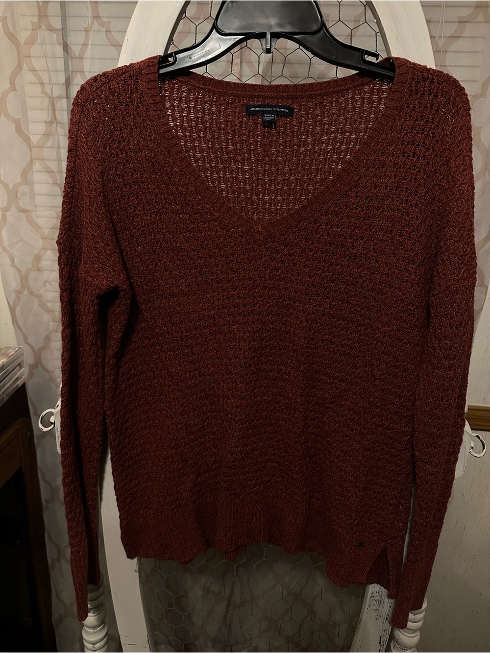 American Eagle Outfitters Women's V-Neck Sweater - Rust